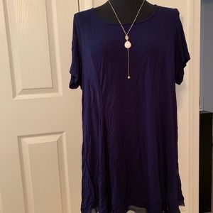Navy tunic top with mesh detail on bottom